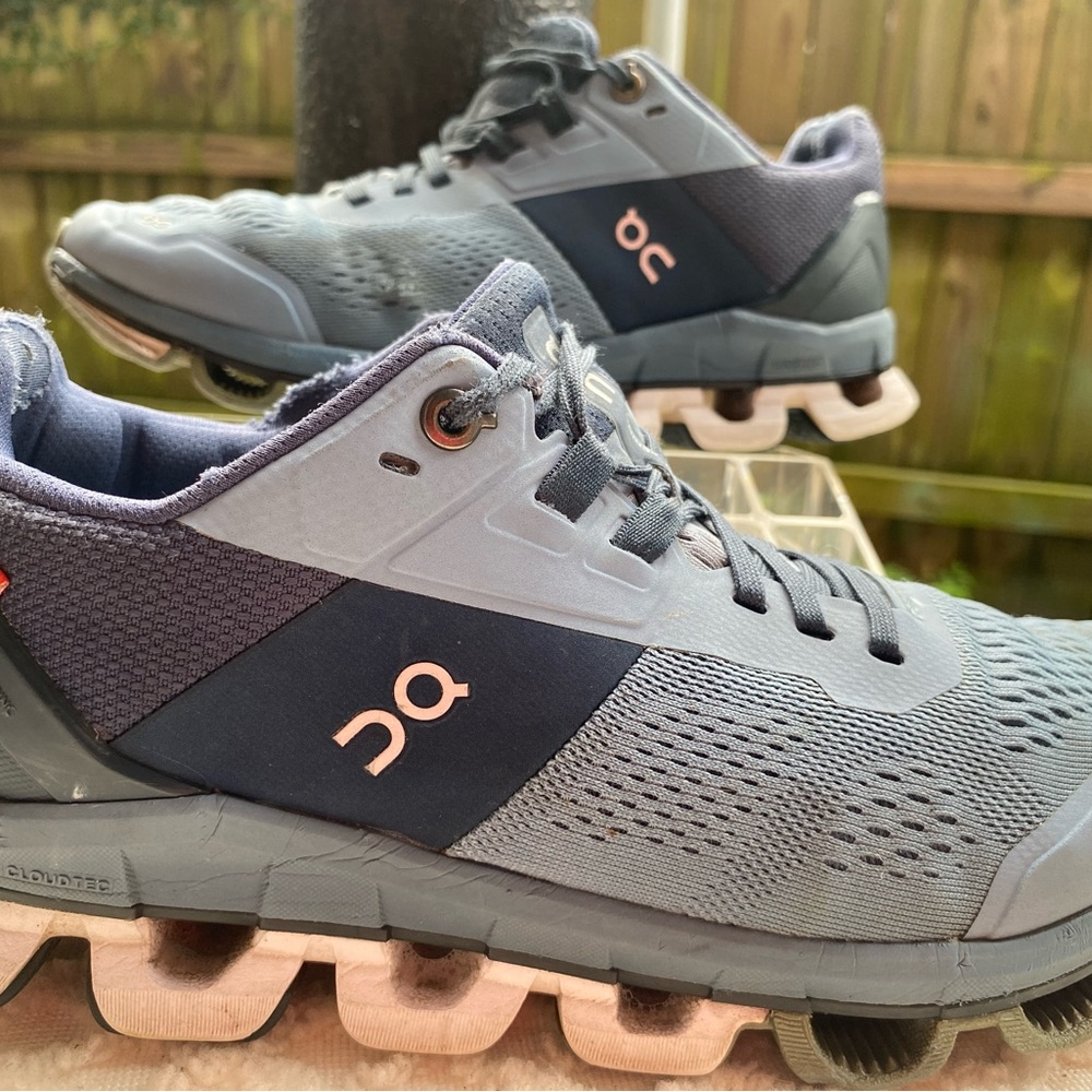 On Running Gray Athletic Shoes with CloudTec Sole